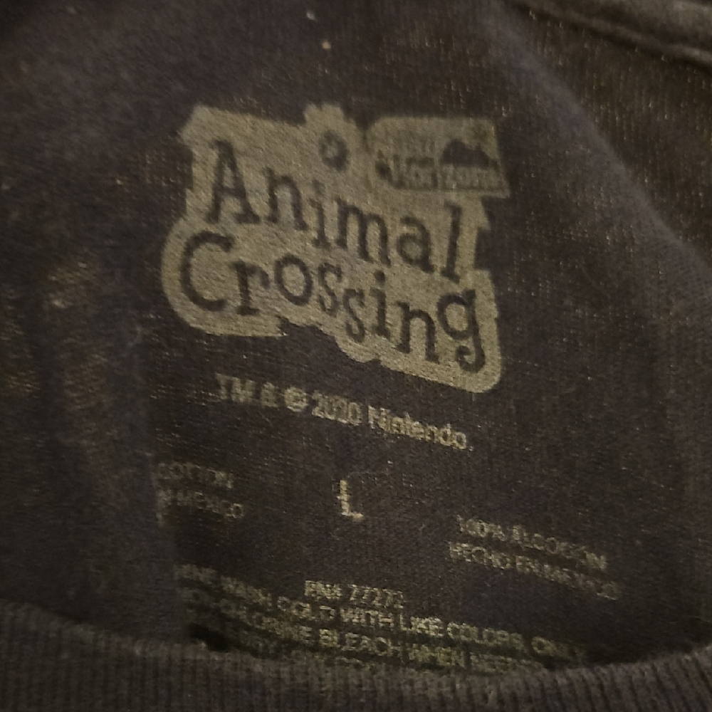 Deserted Island Getaways Black Tee - Picture 2 of 4
